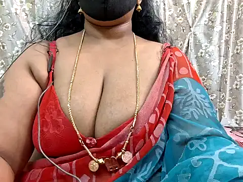 Snapshot of Pallavi-sri chatting on 12.08.24 Pallavi-sri online show from 12.08.24