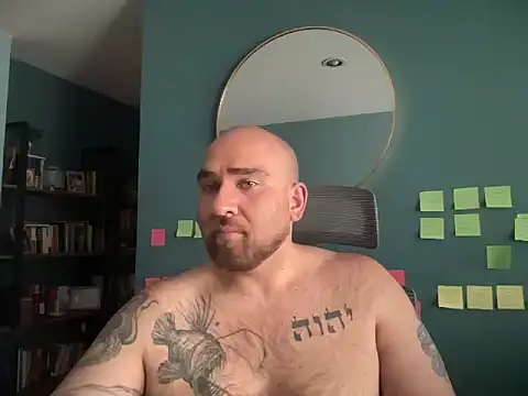 Snapshot of mexa_bear chatting on 11.22.25 mexa bear online show from 11.22.25