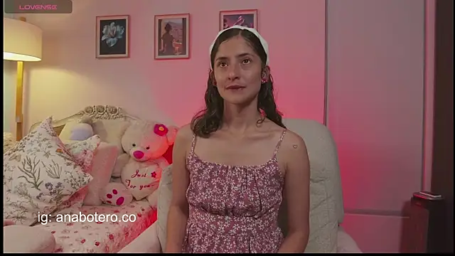 KittyAna online show from 11.09.25