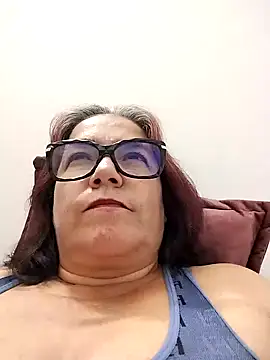 Snapshot of MARIANMILLS__ chatting on 12.29.24 MARIANMILLS online show from 12.29.24