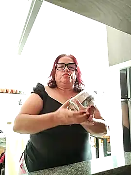 Snapshot of MARIANMILLS__ chatting on 03.11.25 MARIANMILLS online show from 03.11.25