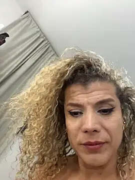 Georgiafox online show from 10.10.25