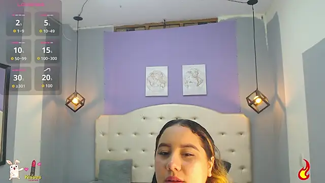 Snapshot of Kathiasaints chatting on 09.30.25 Kathiasaints online show from 09.30.25