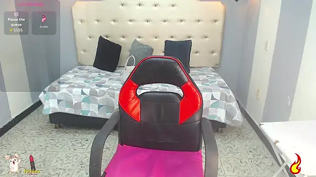 Snapshot of Kathiasaints chatting on 10.01.25 Kathiasaints online show from 10.01.25