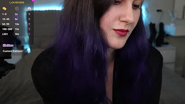 Erotic Synth Goddess online show from 09.10.25