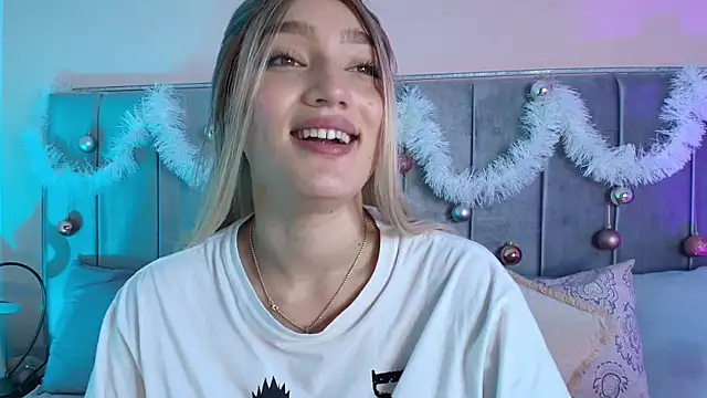 Giaa Ross online show from 12.27.24