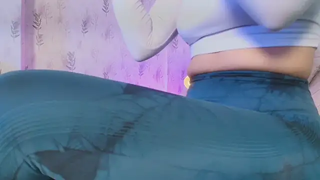 Giaa Ross online show from 11.07.25