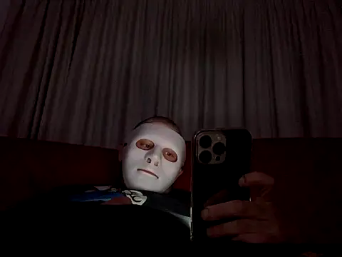 IL GINECOLOGO  online show from 10.18.25