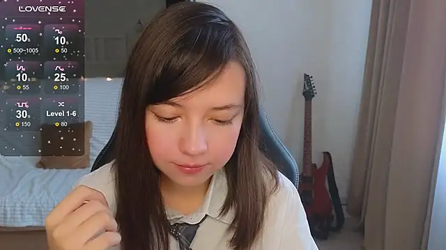 Lina Brownie online show from 10.21.25