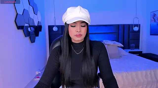 AlyssaDean online show from 02.08.25