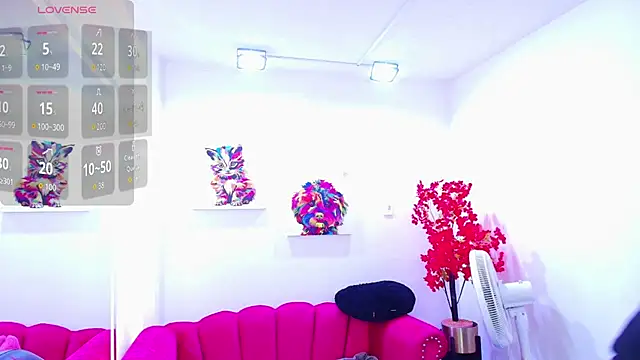 Miss dolly  online show from 04.09.26