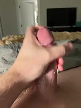 Snapshot of 40Cakes chatting on 02.14.25 40Cakes online show from 02.14.25