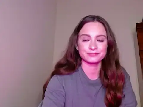 Snapshot of Sophie_Raegan chatting on 01.24.25 Sophie Raegan online show from 01.24.25