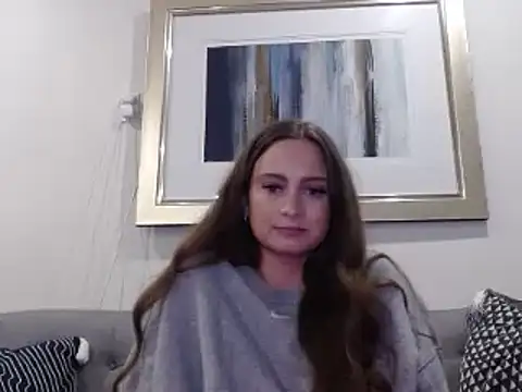 Snapshot of Sophie_Raegan chatting on 02.14.25 Sophie Raegan online show from 02.14.25