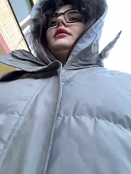 NikaMur online show from 10.09.25