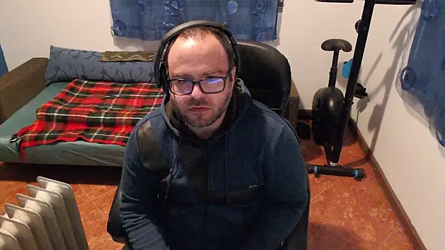 Snapshot of ravingr4d4 chatting on 01.26.25 ravingr4d4 online show from 01.26.25