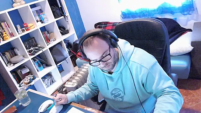 Snapshot of ravingr4d4 chatting on 01.28.25 ravingr4d4 online show from 01.28.25