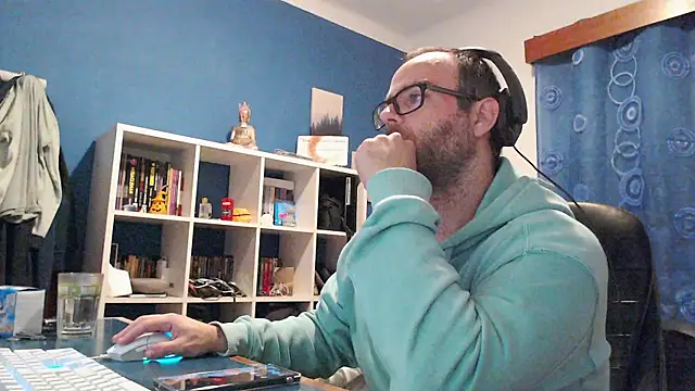 Snapshot of ravingr4d4 chatting on 01.28.25 ravingr4d4 online show from 01.28.25