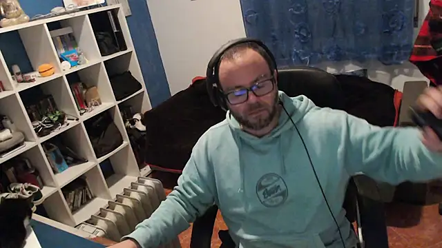 Snapshot of ravingr4d4 chatting on 02.03.25 ravingr4d4 online show from 02.03.25