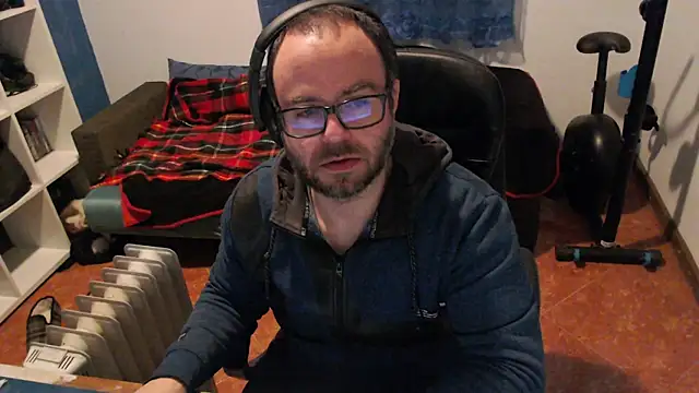 Snapshot of ravingr4d4 chatting on 02.06.25 ravingr4d4 online show from 02.06.25
