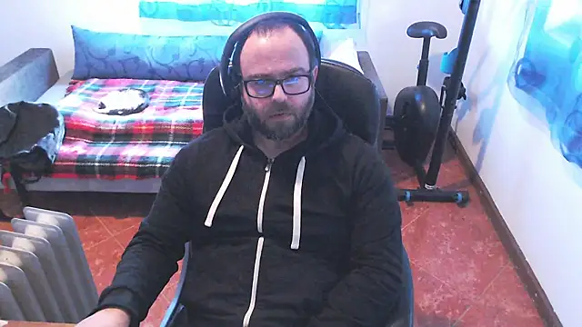 Snapshot of ravingr4d4 chatting on 02.16.25 ravingr4d4 online show from 02.16.25
