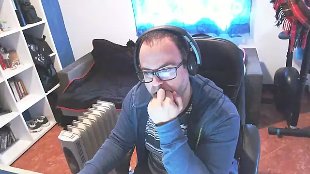 Snapshot of ravingr4d4 chatting on 02.18.25 ravingr4d4 online show from 02.18.25