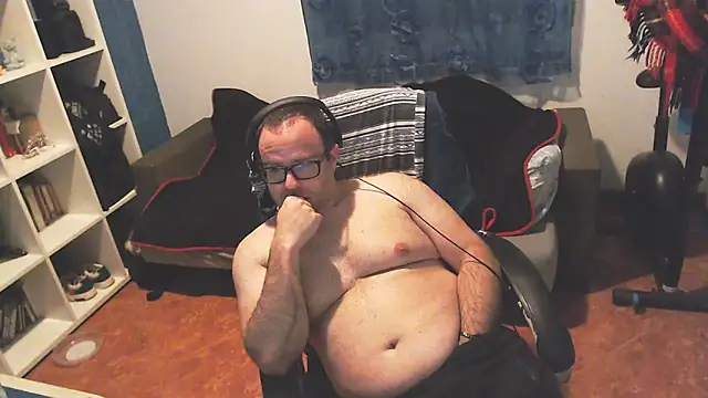 Snapshot of ravingr4d4 chatting on 02.19.25 ravingr4d4 online show from 02.19.25