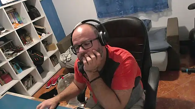 ravingr4d4 online show from 09.24.25