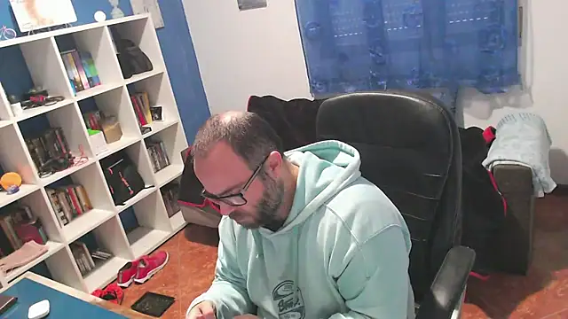 ravingr4d4 online show from 12.05.25