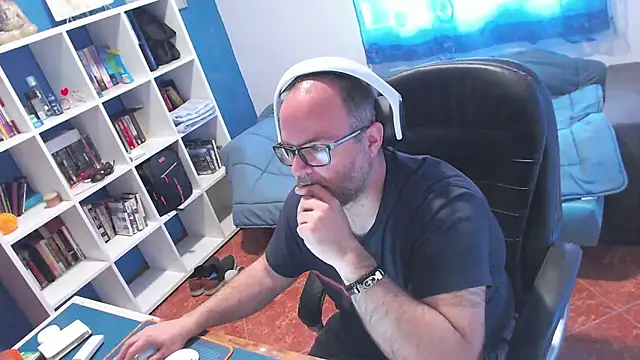 ravingr4d4 online show from 04.06.26