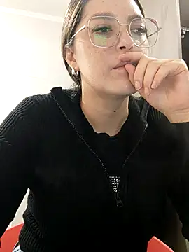 Daniela77771 online show from 04.17.26