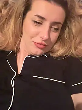 RoxxyDallas online show from 03.09.25