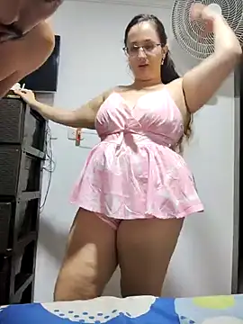 Snapshot of Karol_and_David_hotcouple chatting on 01.11.25 Karol and David hotcouple online show from 01.11.25