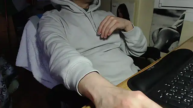 Red75xxx online show from 03.01.26