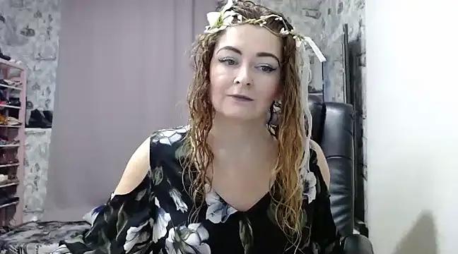 Helen1974 online show from 01.22.25