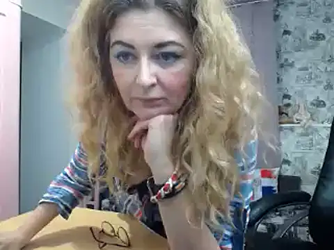 Helen1974 online show from 03.16.25