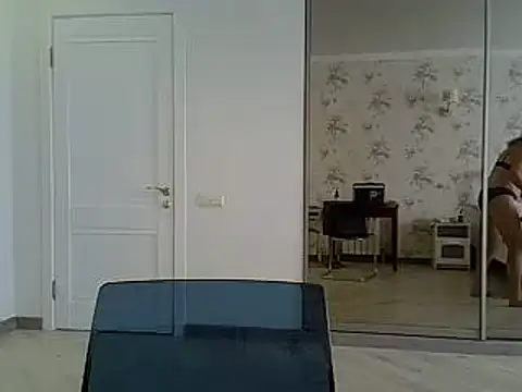 Alexandra-Rosee online show from 10.11.25