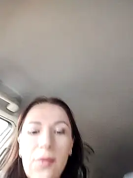 Brilliant-Queen1 online show from 09.28.25