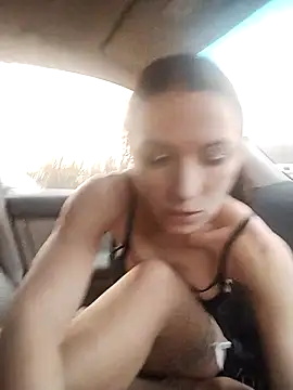 Brilliant-Queen1 online show from 10.28.25