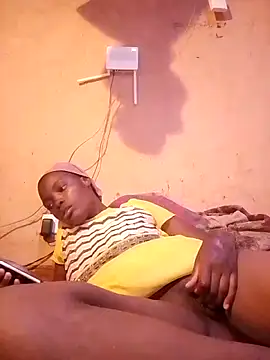 cute naimah online show from 09.25.25