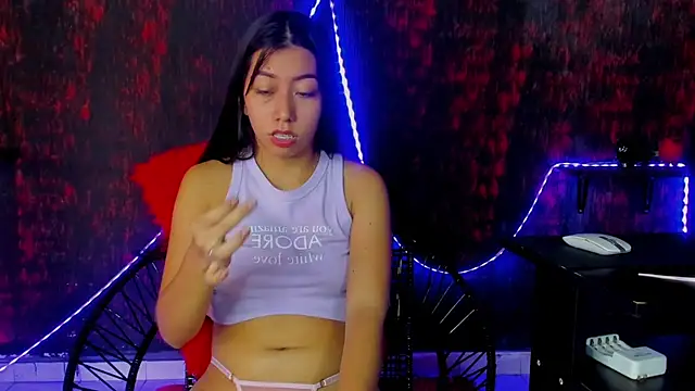 sexylaurita online show from 12.23.24