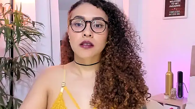 Zoe Gruber online show from 11.27.25