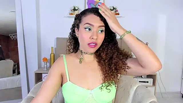 Zoe Gruber online show from 03.06.26