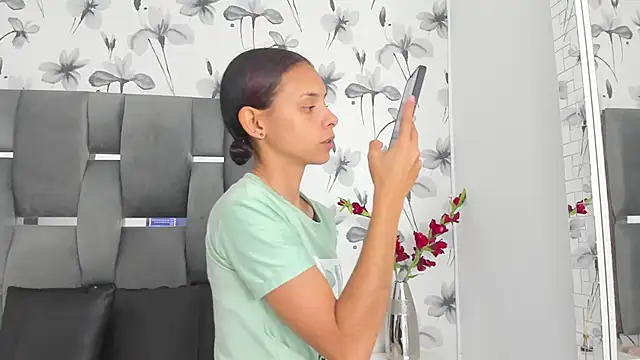 Ehotloveaxxx online show from 10.15.25