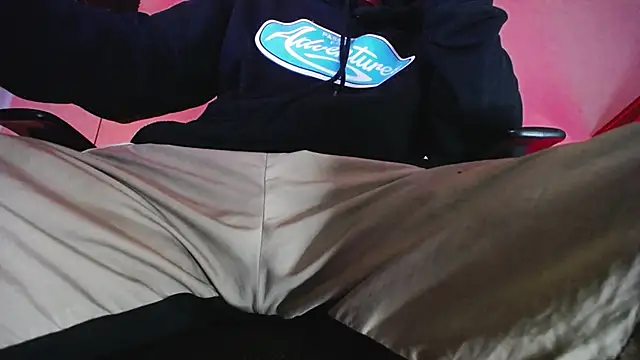 zacwatson  online show from 02.07.26