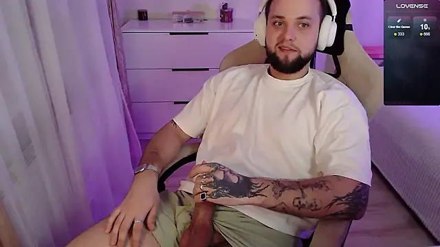 ChillyXO online show from 02.14.26