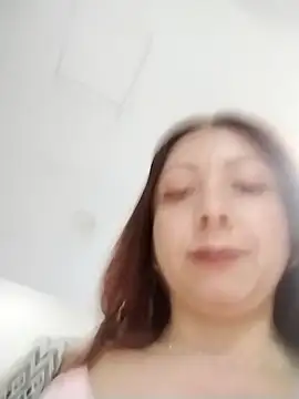 malusexy33 online show from 10.28.25