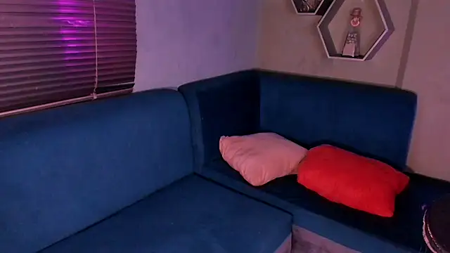 Sussy Bell01 online show from 02.28.25