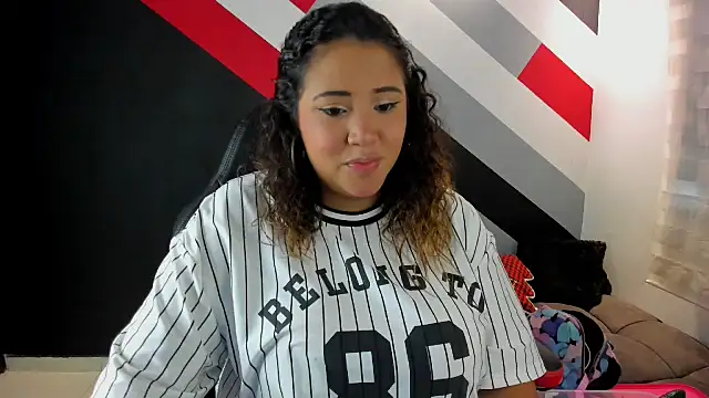 I am yours- online show from 12.31.24