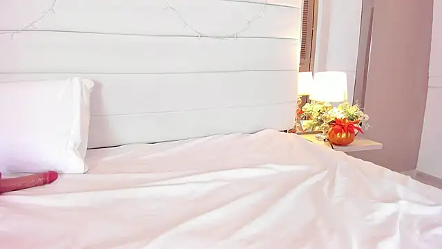 Snapshot of Lilly_2809_ chatting on 10.07.25 Lilly 2809 online show from 10.07.25